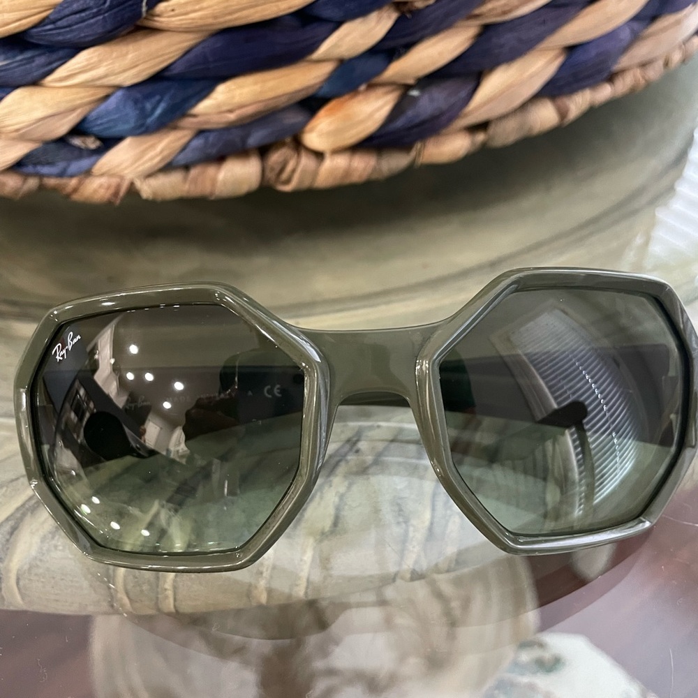 Brand New Ray Ban Sunglasses
